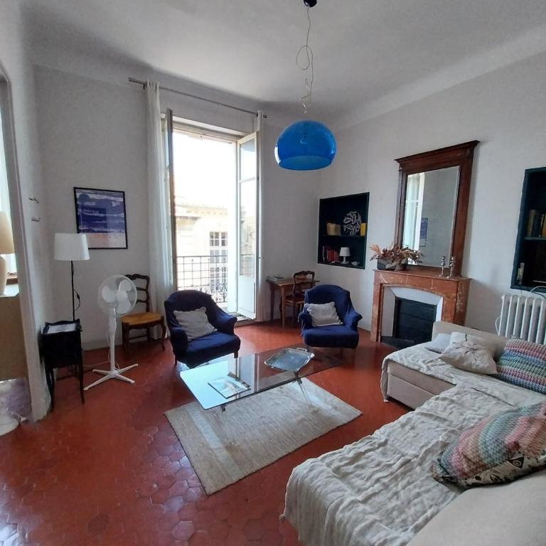 Grand appartement au cœur d'Avignon - Apartment mit 3 Schlafzimmern - 2