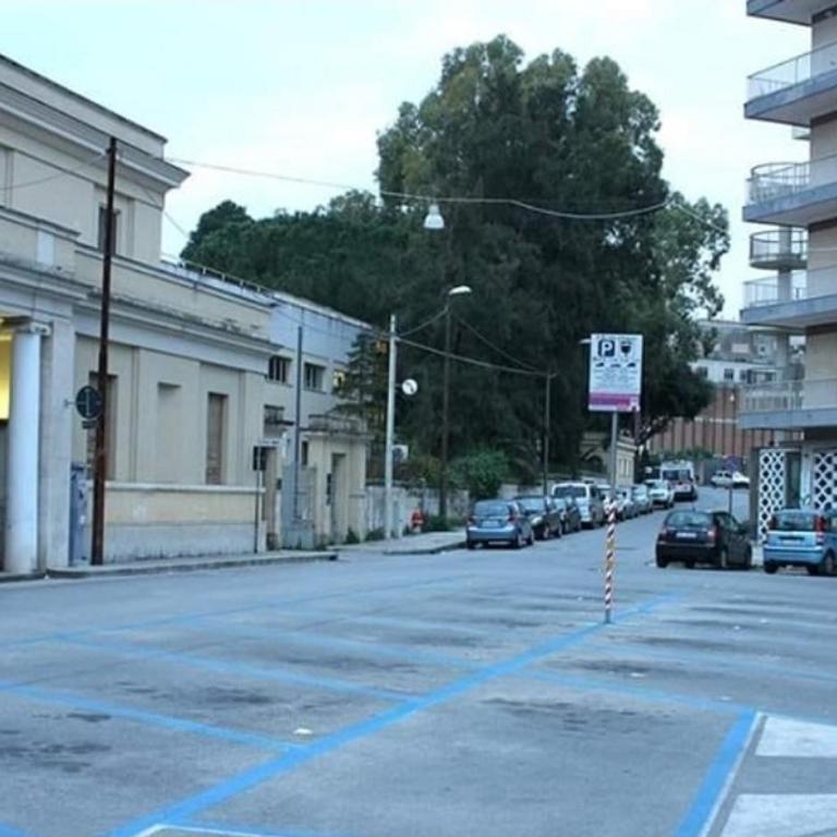 Pura Vida Barocca - Camera Familiare con Bagno Privato e Balcone - 3