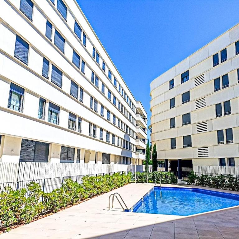 Penthouse apartment with pool next to beach & port - Apartamento de 3 dormitorios - 17