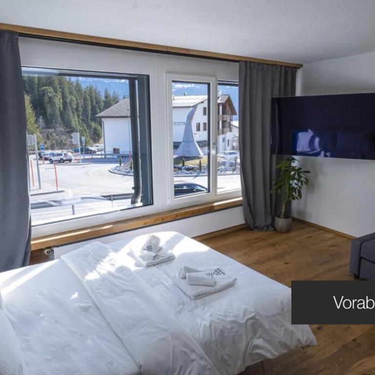 Black Summit Boutique Resort Laax - Studio VORAB - 1