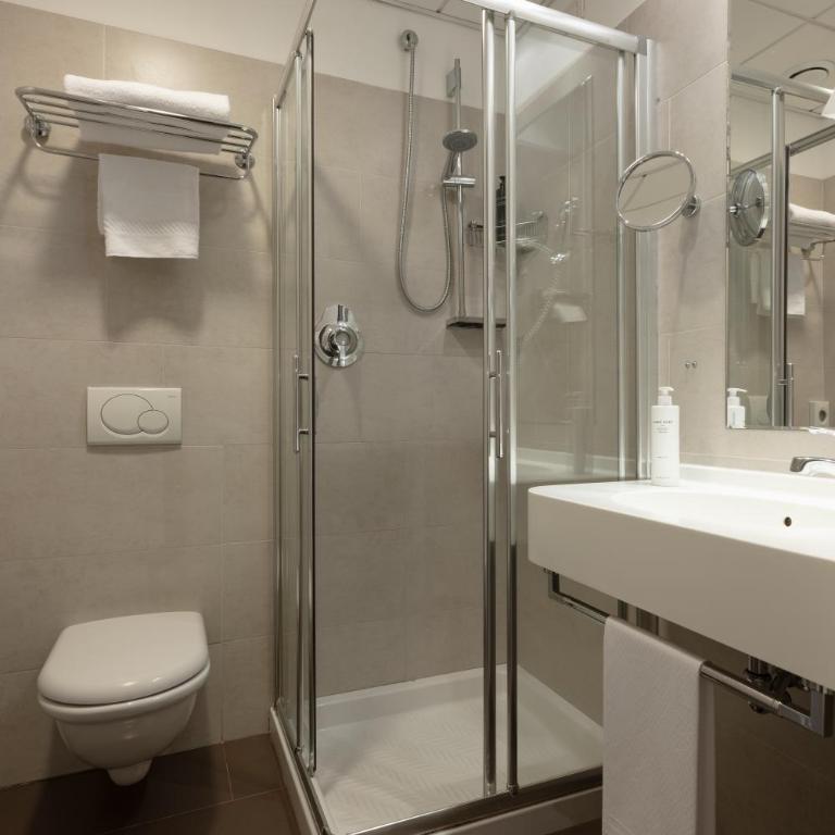 Hotel Toscanini - Camera Queen Standard - 1