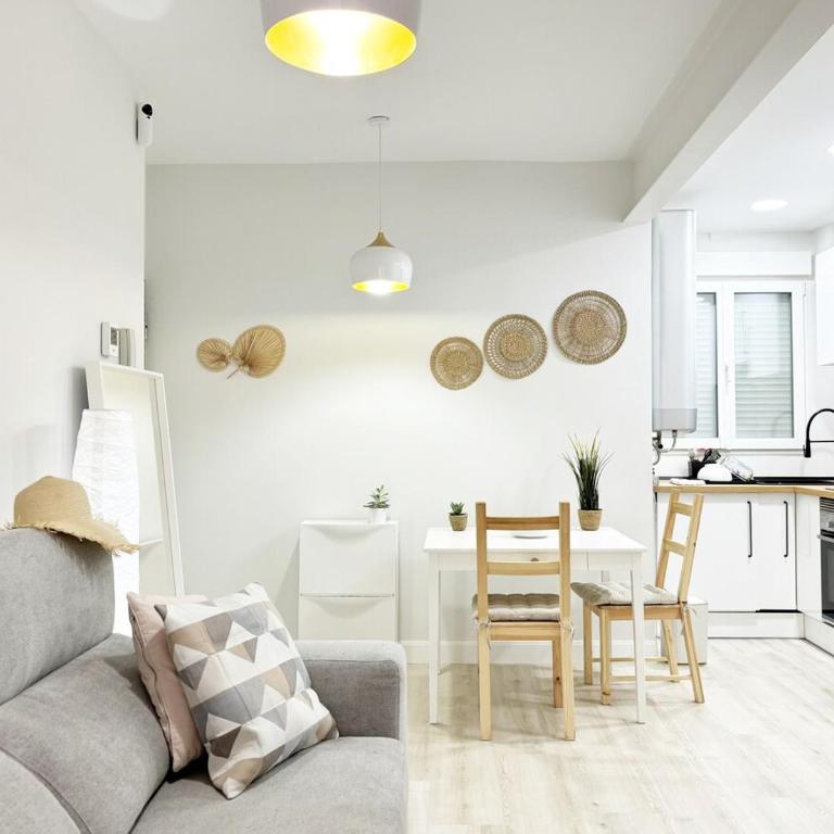 Rastro, Plaza Mayor and Madrid Río - Two-Bedroom Apartment - 43