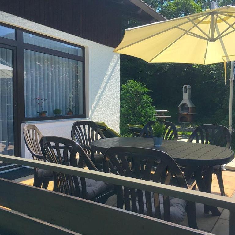 Ferienhaus Wieselweg im Feriendorf Reichenbach 14 - Haus mit 2 Schlafzimmern - 35