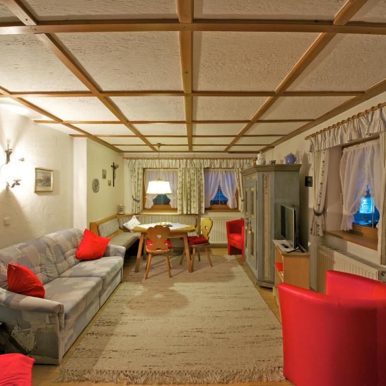 Holzschnitzers Appartements - Apartment mit Balkon - 3