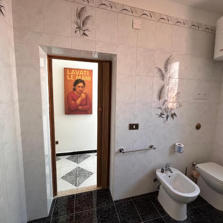 MondHello a 2 passi dal mare - Appartamento con 2 Camere da Letto e Terrazza - 26