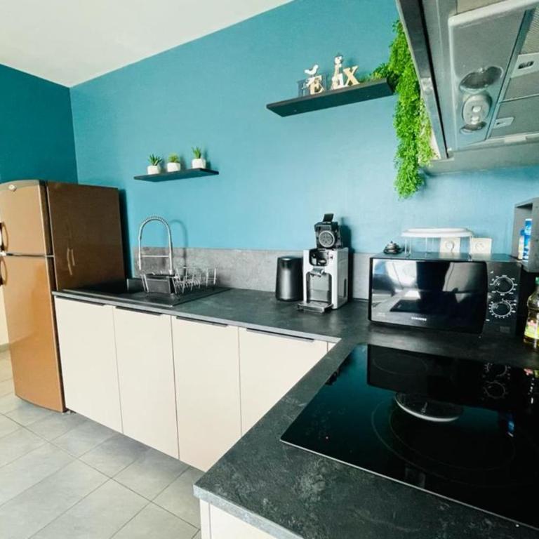 Nice 60m With Terrace In Ajaccio - Appartement - 3
