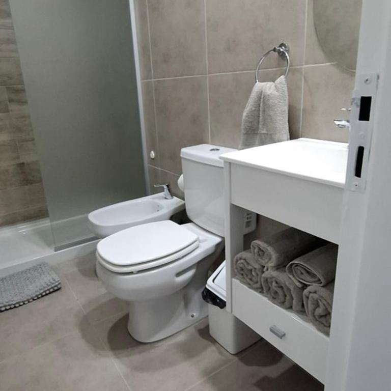 3 personas practico y bien ubicado - Apartamento de 1 dormitorio - 4