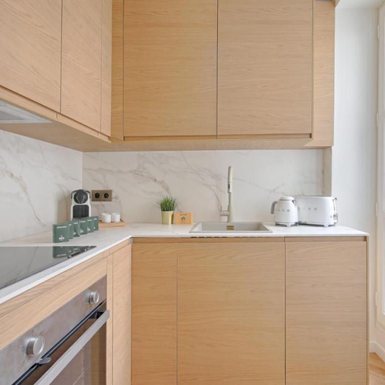 Heart Marais Luxury 2BR AC by Melvane - Appartement - 4