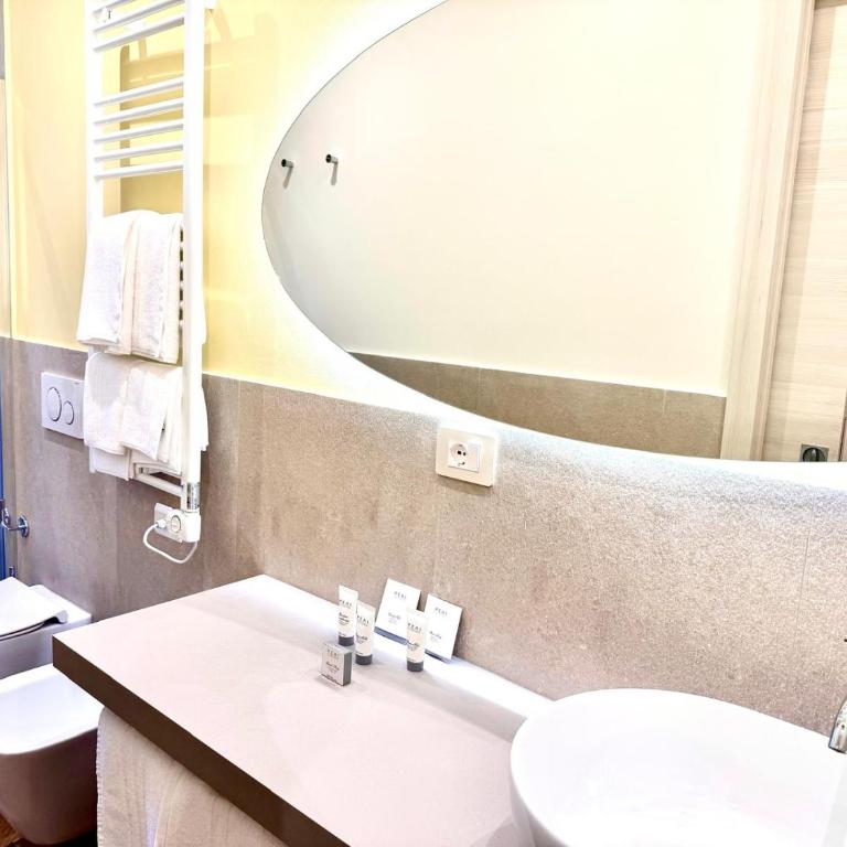 Hotel Astigiana & Appartamenti - Appartamento Deluxe con 1 Camera da Letto - 11