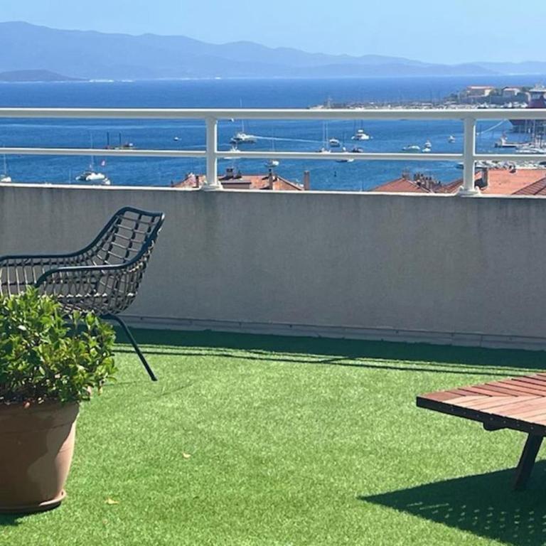 Duplex avec roof top et vue à 360 - Appartement - 13