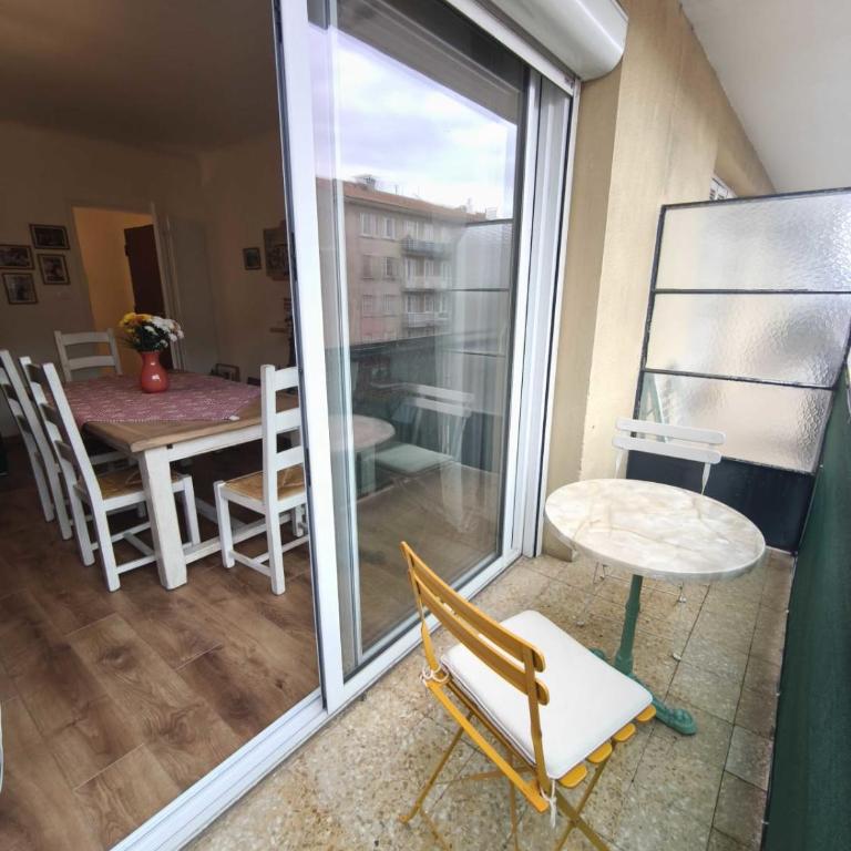 Charming T3 with balconies in Ajaccio - Appartement - 10