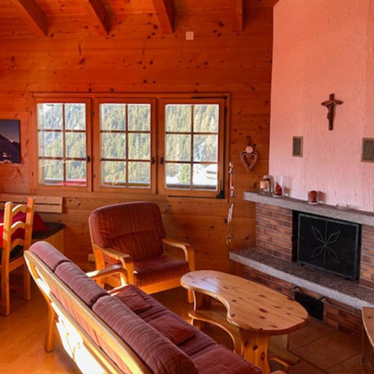 Chalet Val Roc - Dachwohnung West - Apartment mit 2 Schlafzimmern und Balkon - 2
