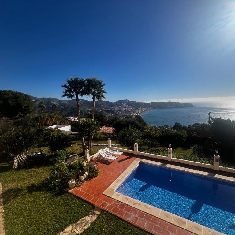 Villa Marietta, private pool villa with sea views and terrace, perfect for families and remote stays - Casa de 3 dormitorios - 5