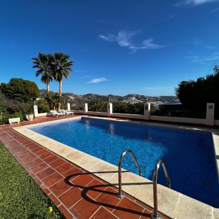 Villa Marietta, private pool villa with sea views and terrace, perfect for families and remote stays - Casa de 3 dormitorios - 8