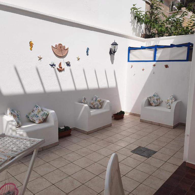 Casa Vacanze Valentina - Three-Bedroom Home - 4