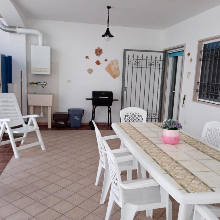 Casa Vacanze Valentina - Three-Bedroom Home - 6