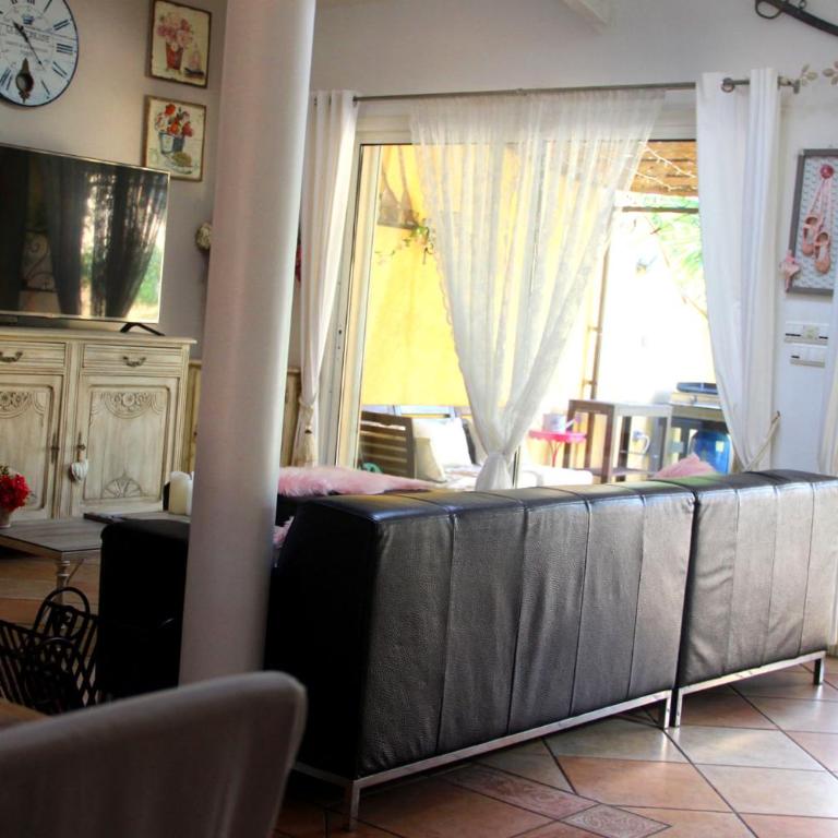 La Maison Pitok à 400m de la plage - Three-Bedroom House - 2