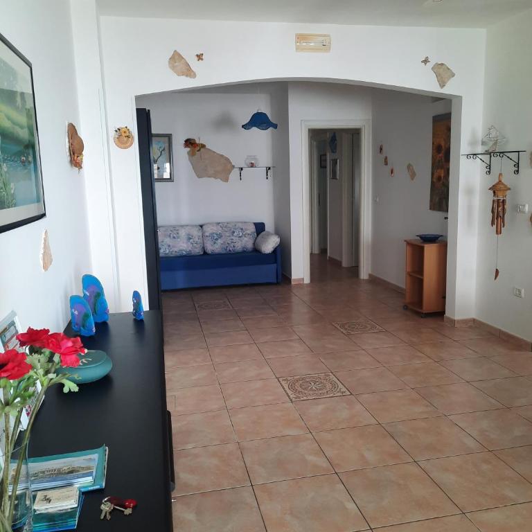 Casa Vacanze Valentina - Three-Bedroom Home - 9