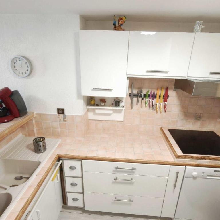 Bright apartment 3 minutes from the beach - Appartement - 5