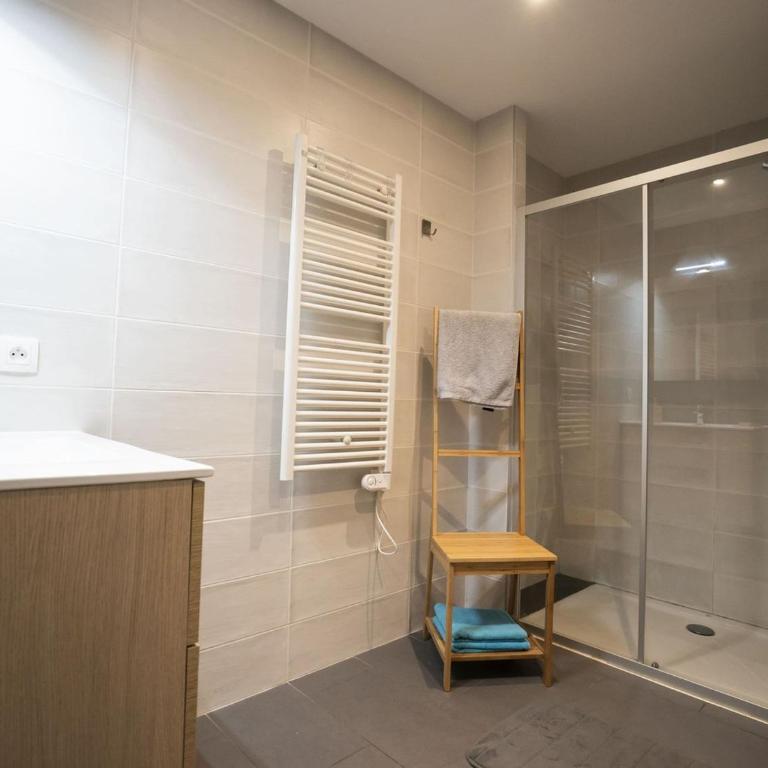 Appartement spacieux 4 pièces pour 7 pers., terrasse, garage - FR-1-676-178 - Appartement - 14