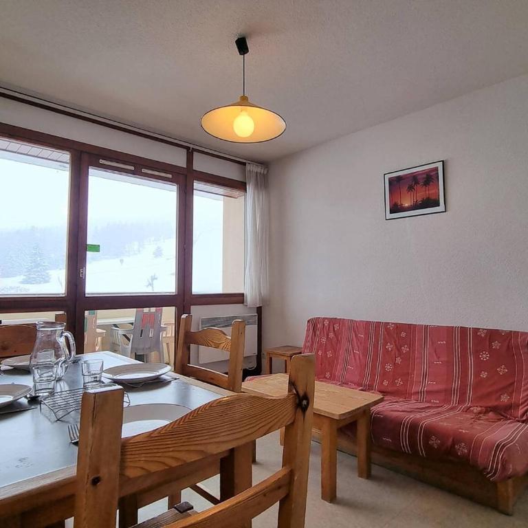 Appartement cosy 6 pers, balcon exposé, proche pistes et commerces, parking, navette, Wifi gratuit - FR-1-525-218 - Apartment (6 Adults) - 14