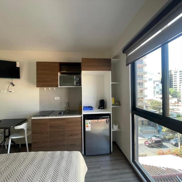 Smart suite - One-Bedroom Apartment - 3