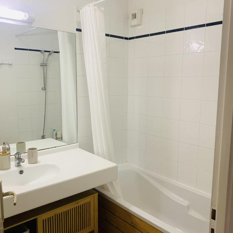 Les 3 balcons du Mont Joly - Appartement 2 Chambres avec Balcon et Terrasse - 3