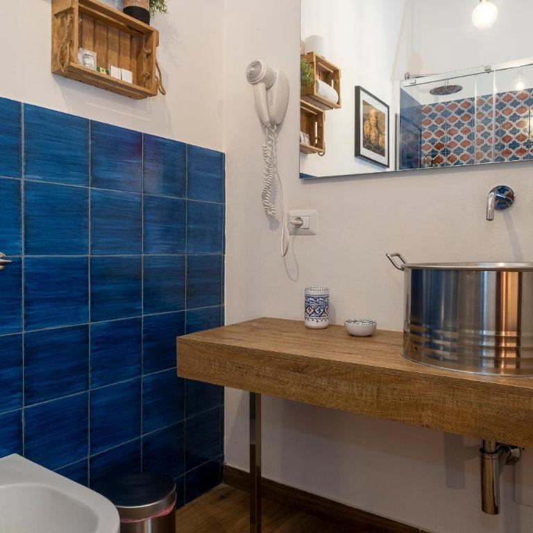 il Palchetto B&B di Charme e Design - Camera Matrimoniale con Balcone - 14