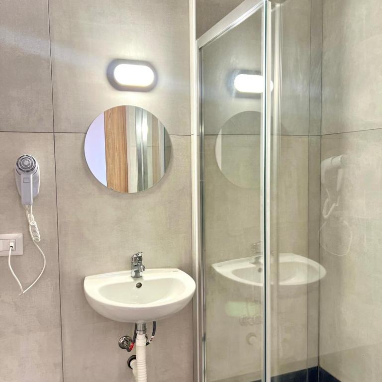 Hotel Brivio - Camera Singola Standard - 9