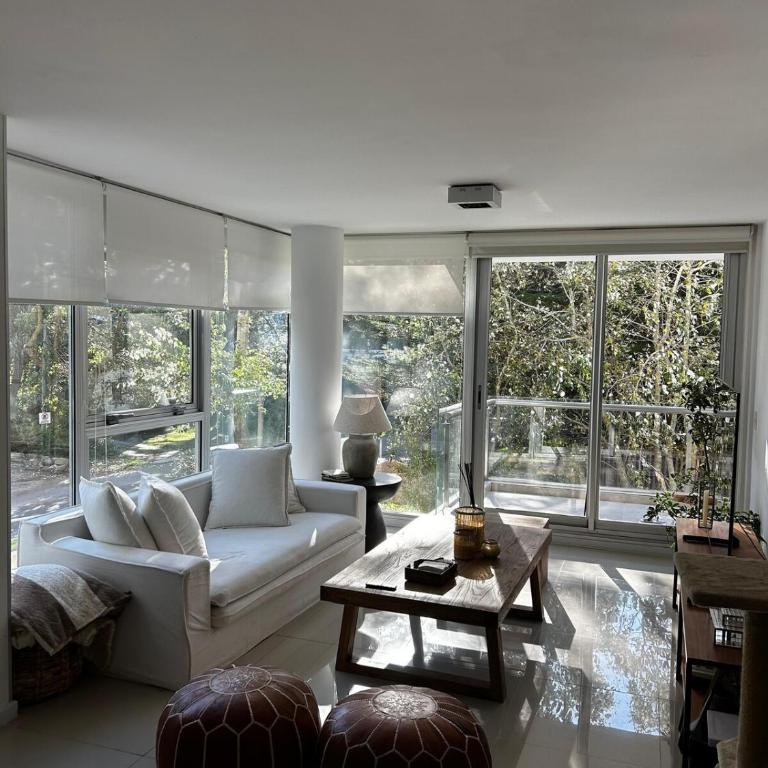 Apartamento amplio y moderno en Punta del Este - Two-Bedroom Apartment - 11
