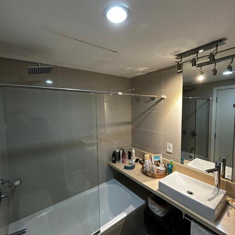 Apartamento amplio y moderno en Punta del Este - Two-Bedroom Apartment - 12