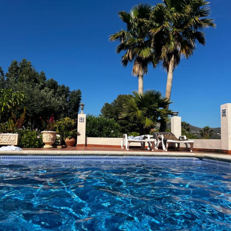 Villa Marietta, private pool villa with sea views and terrace, perfect for families and remote stays - Casa de 3 dormitorios - 51