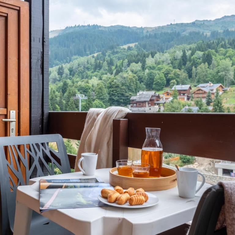 Résidence Pierre & Vacances Les Ravines - Studio Supérieur avec Mezzanine et Alcôve de Couchage (6 Personnes) - Vue sur Montagne - 2
