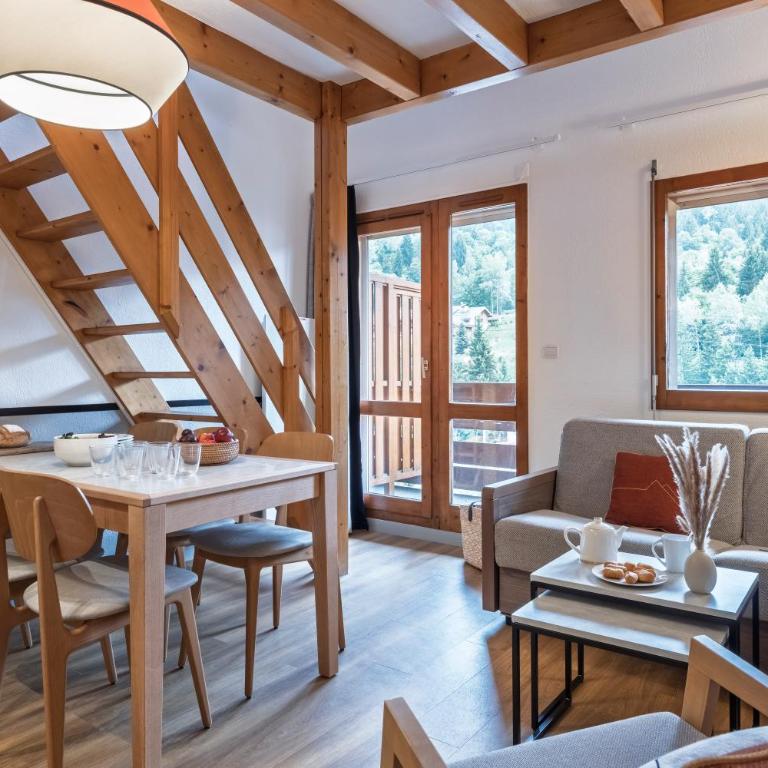 Résidence Pierre & Vacances Les Ravines - Studio Supérieur avec Mezzanine et Alcôve de Couchage (6 Personnes) - Vue sur Montagne - 1