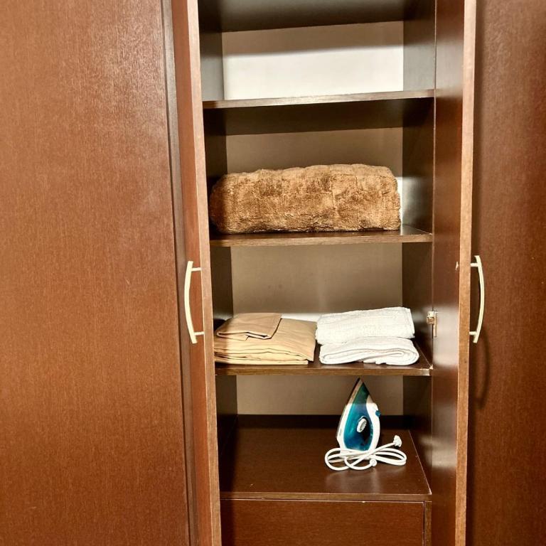 Departamento Cond Golden cerca de Fexpocruz - Two-Bedroom Apartment - 6