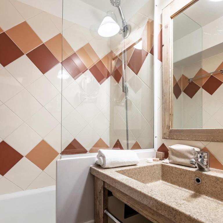 Résidence Pierre & Vacances Les Ravines - Appartement Supérieur 1 Chambre avec Espace de Couchage en Alcôve (6 Personnes) - 4
