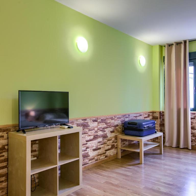 Apartamentos Barajas - Standard Triple Studio - 10