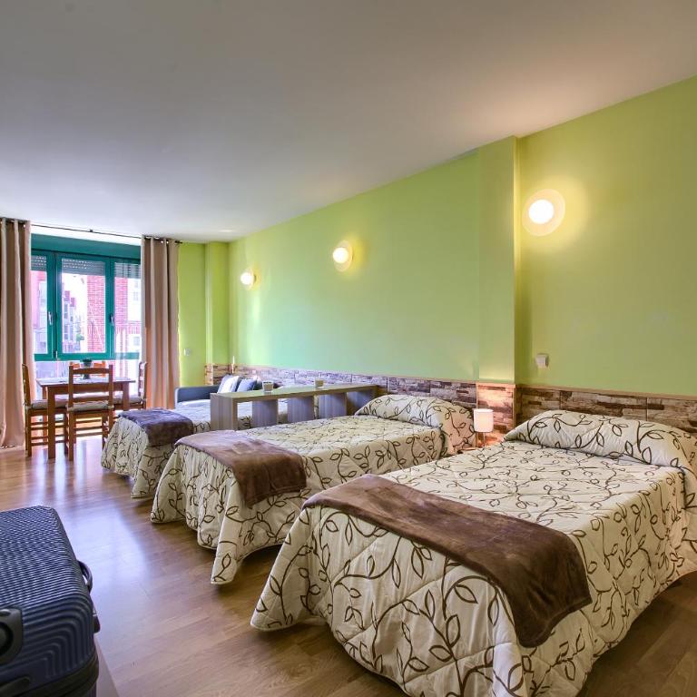 Apartamentos Barajas - Standard Triple Studio - 13