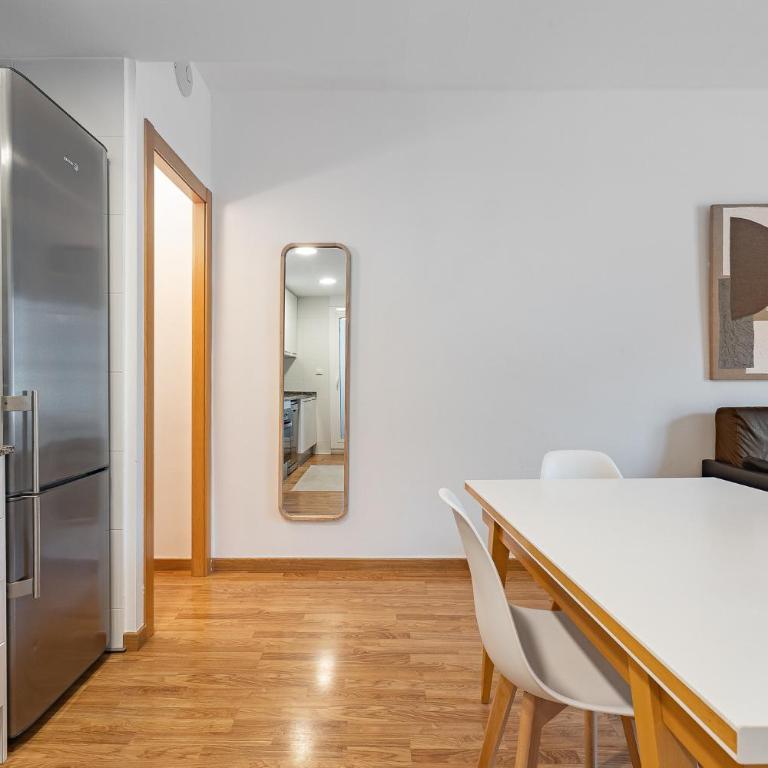 Ola Living Sagrada Familia - Apartamento de 2 dormitorios con terraza (5 adultos) - 25