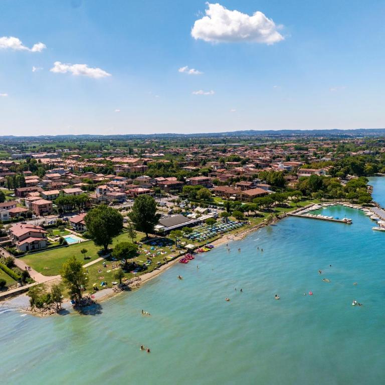 Luci sul Lago - Appartamento con 2 Camere da Letto - 53