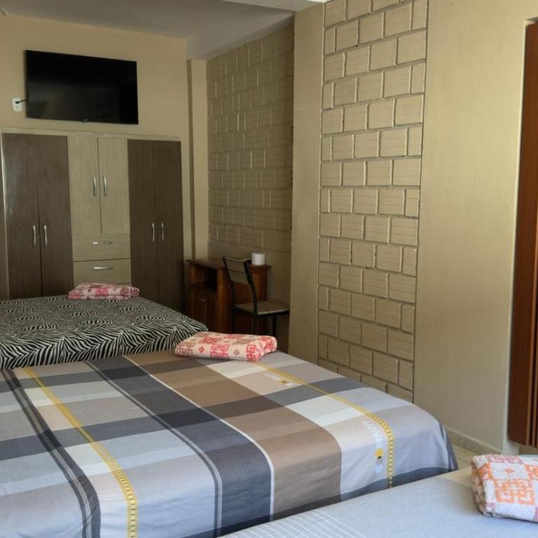 Casa de Perú Iquitos- Boutique Hotel - Budget Double Room - 13