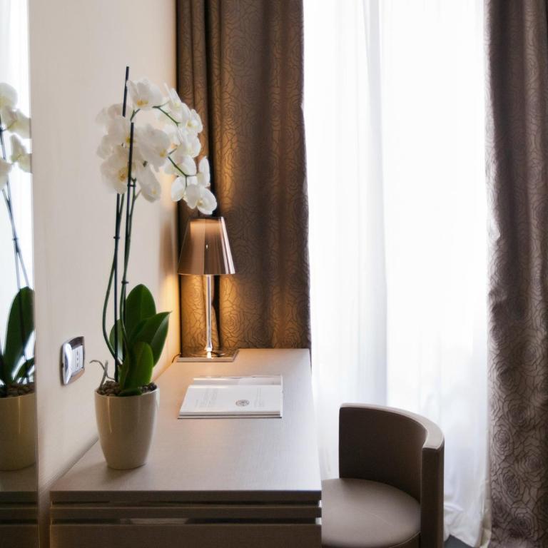 Quirinale Luxury Rooms - Camera Matrimoniale - 8