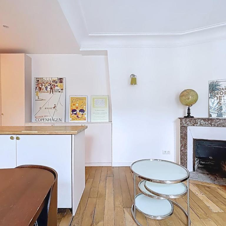 Cozy apartment near Sacré Coeur - Appartement - 6