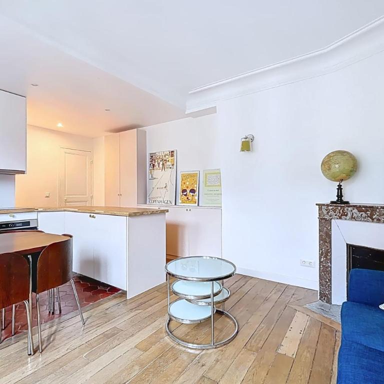 Cozy apartment near Sacré Coeur - Appartement - 1