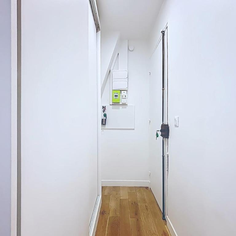 Cozy apartment near Sacré Coeur - Appartement - 16