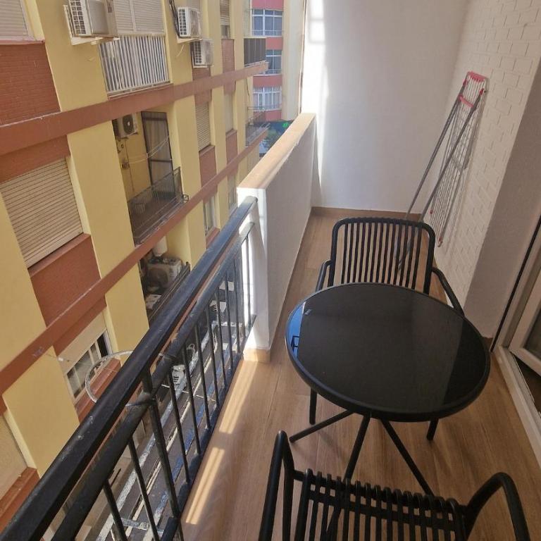 Alojamiento Paco Cabrera 3C Reformado - Apartamento de 3 dormitorios - 10