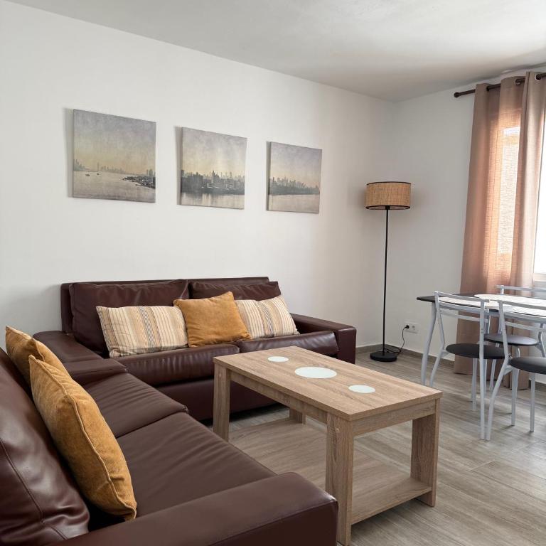 Apartamentos Azonaicas Centro Tendillas - Apartamento de 2 dormitorios - 21
