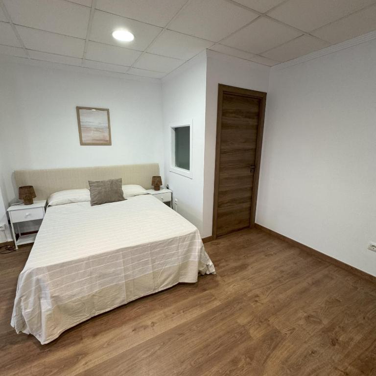 Med Time Hotel Boutique - Habitación Familiar con vistas a la montaña - 12