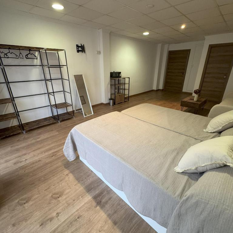 Med Time Hotel Boutique - Habitación Familiar con balcón - 17