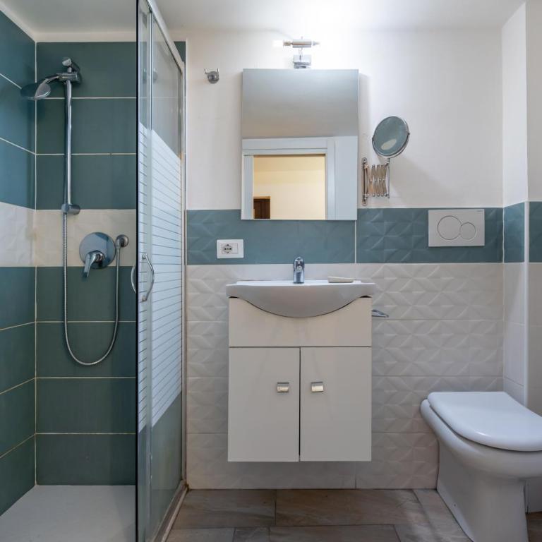 GuestHost - Central apartment Caronda Compact - One-Bedroom Standard Apartment - 3